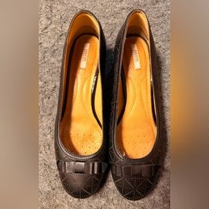 Geox Women's black Loafers size 7 1/2
